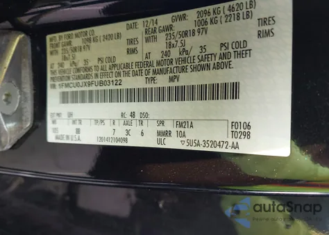 2015 Ford Escape Titanium z USA, uszkodzony, nr VIN 1FMCU0JX9FUB03122